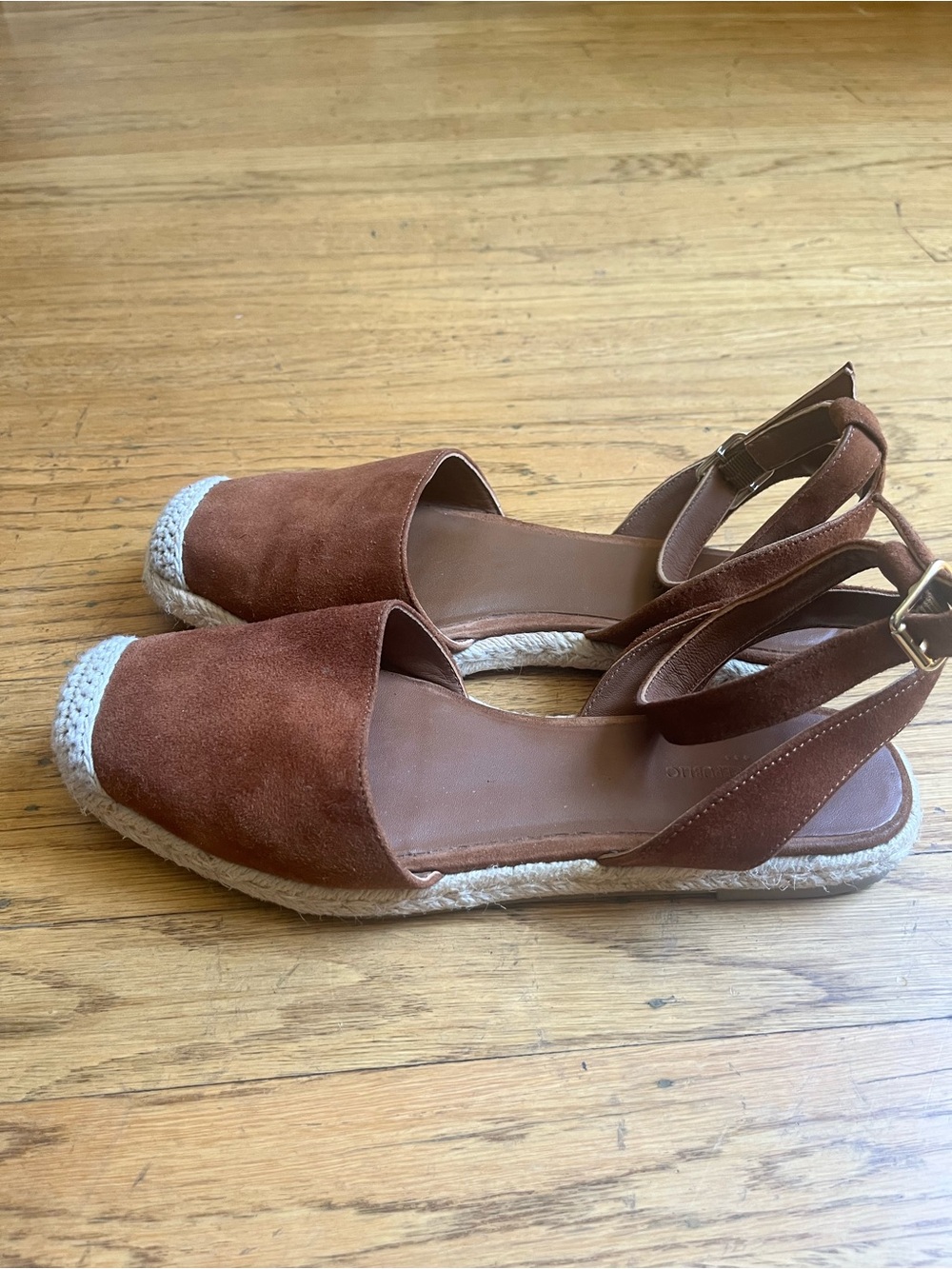 Espadrilles by Banana Republic - Picture 4 of 8